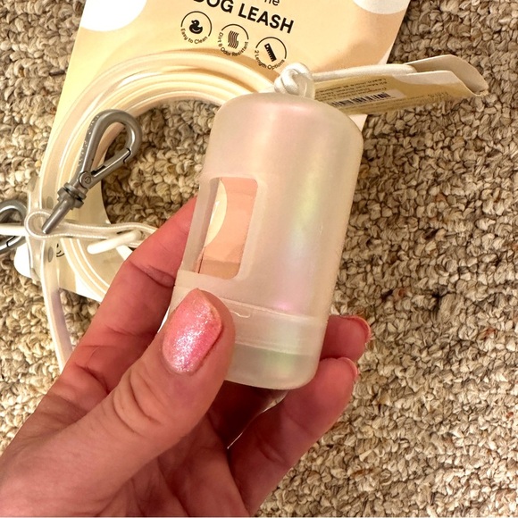 Wild One Dog Leash, Small Collar Poop Bag Carrier in Beautiful Iridescent NEW - Picture 5 of 9